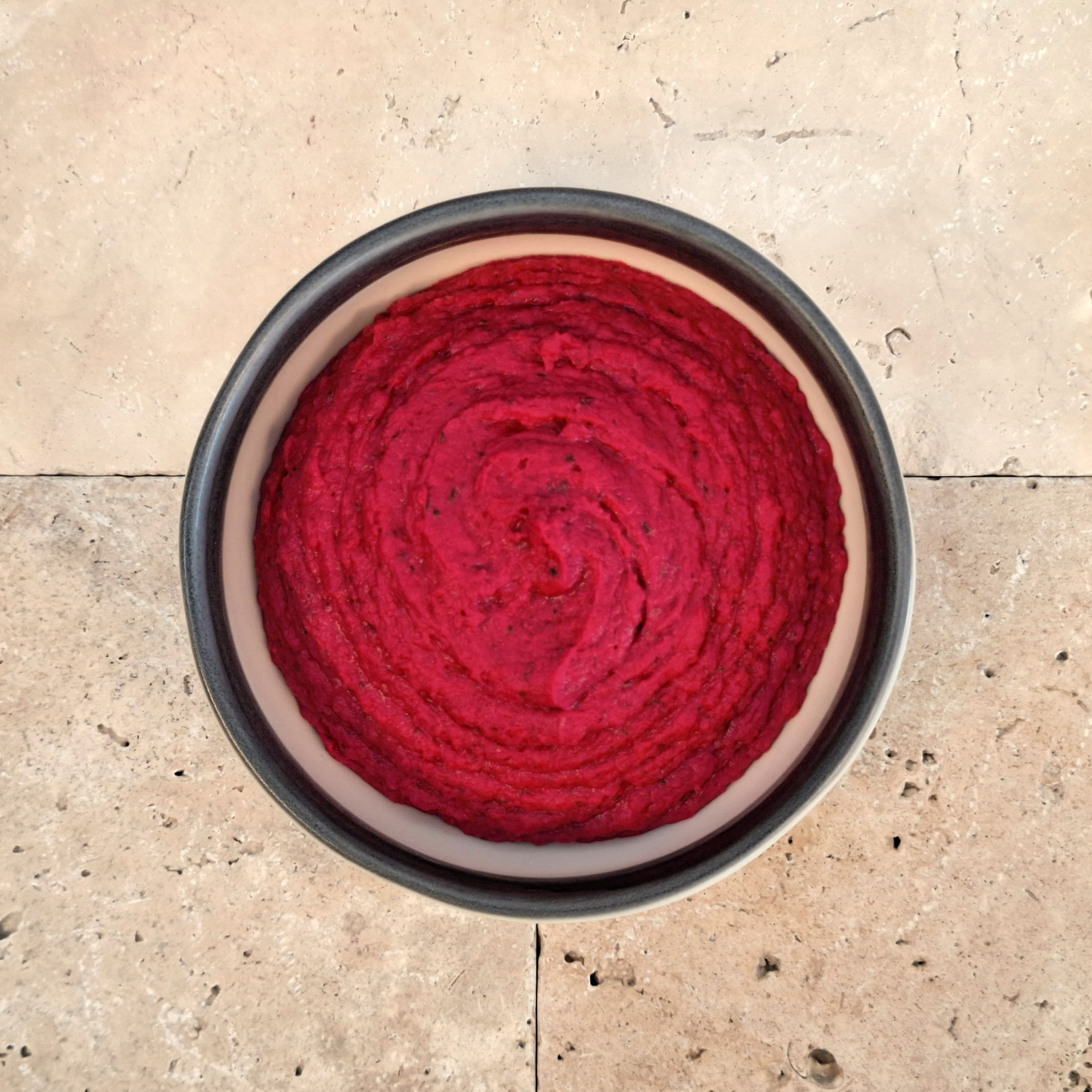 Beetroot borani dip